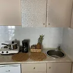 Seaside Bayview شقة فاليراكي