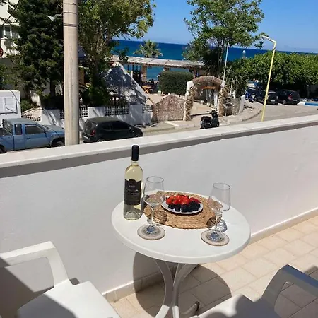 Daire Seaside Bayview Faliraki